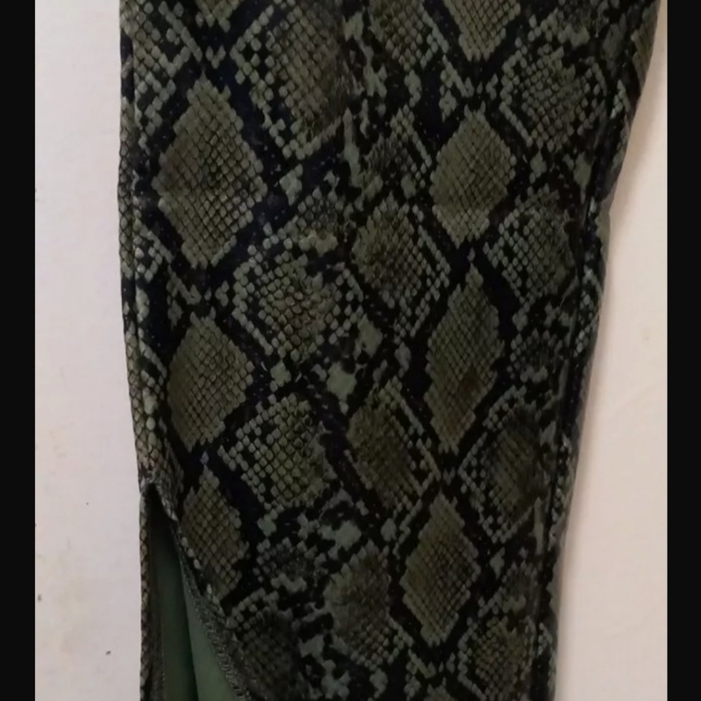 NWOT - Asos Design Snakeskin Pants - Picture 5 of 10